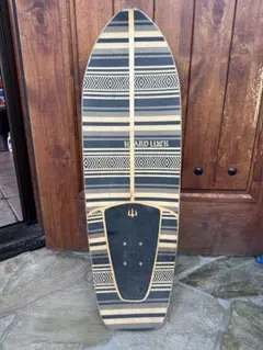Carver カーバー　スケートボード コンプリート　サーフスケート　スケボーのサムネイル