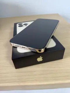 iPhone 13 Pro Max 256GB ゴールド • SIM フリー
