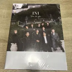 INI 写真集　HMV