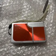 ［動作品］京セラ　デジカメKYOCERA FINECAM SL300R　レッド 動作品】京セラ Kyocera Finecam SL300R デジタルカメラ