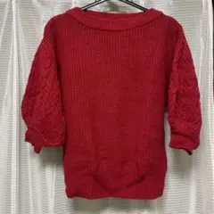 GU レッド ケーブルニット