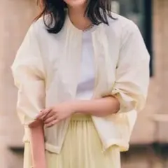 【ユニクロ】ジップアップコクーンブルゾン オフホワイトLサイズ