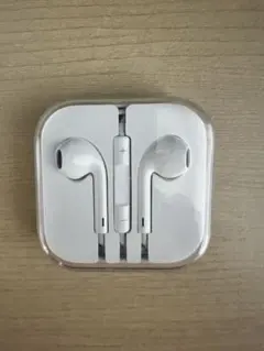 新品未使用　純正　Apple イアフォン　ジャック