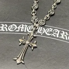 A&G FDL フローラルクロス ネックレス　ペンダント　チェーン付き A&G FDL フローラルクロス ネックレス ペンダント チェーン付き - メルカリ