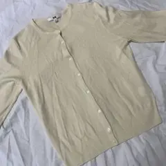 ユニクロ　エクストラファインメリノクルーネックカーディガン　M