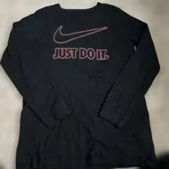 Nike ブラック 長袖カットソー L（150～160）