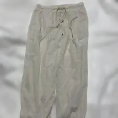NIKEレディースパンツ　アイボリーサイズL