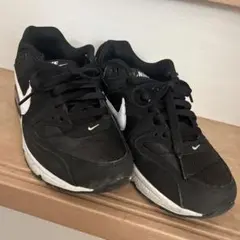Nike Air Max ブラックスニーカー