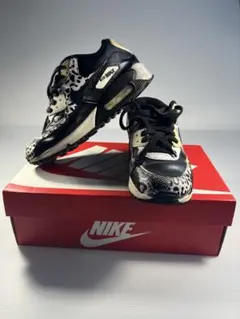 NIKE AIRMAX 90 ナイキ　エアマックス
