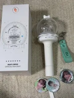 フルーツジッパーペンライト、缶バッチ、ストラップ（櫻井優衣ちゃん推し）
