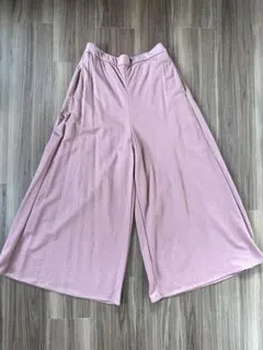 GU ピンク ワイドパンツ