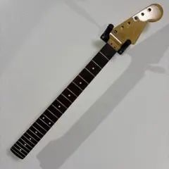 【極上仕様】Musikraft ストラト用ネック 柾目メイプル/マダガスカルRW 極上仕様】Musikraft ストラト用ネック 柾目メイプル/マダガスカルRW