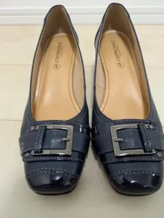 ESPRESSO パンプス ネイビー バックル付き楽チン3Eのサムネイル