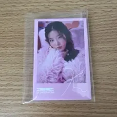 LE SSERAFIM カズハ 缶バッジ