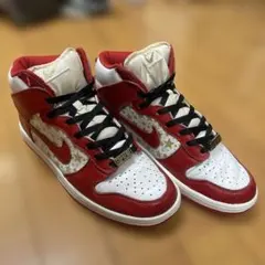 Supreme Nike Dunk High Red ソールスワップ品のサムネイル
