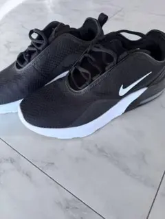 Nike Air ブラック/ホワイト スニーカー