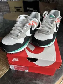 Nike Air Max 1 ホワイト/グレー/ブラック/ミント 6