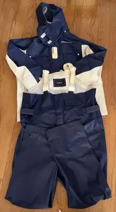 【新品未使用】SHIMANO NEXUS ドライシールドフィッシングスーツ上・下 2025年最新】SHIMANO フィッシングスーツ(上下セット)の人気