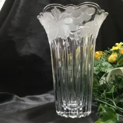 HOYAクリスタルガラスでしょうか【葡萄】「花瓶」豪華インテリア