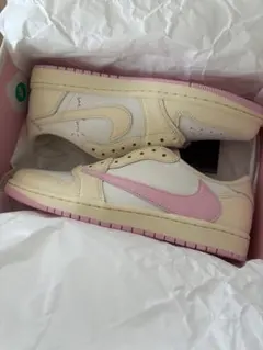 Nike Air Jordan 1 Low Travis Scottのサムネイル