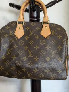 Item thumbnail for item 758ade08-727a-4e7d-aef7-a6030bf13112