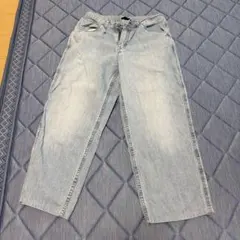 ライトブルーワイドレッグデニム