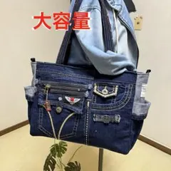 Item thumbnail for item 830e69f0-5f75-4e76-a728-9bd62905aedb