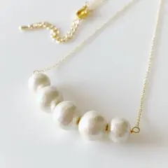 【ハンドメイド】16kgp　5連コットンパールのネックレス　結婚式　シンプル