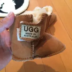 アグ 新生児のサムネイル