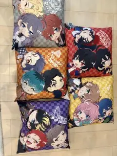 ぼっち・ざ・ろっく！ しまむらコラボ 抱き枕 枕まとめ売り ぼっち・ざ・ろっく！ しまむらコラボ 抱き枕 枕まとめ売り - メルカリ
