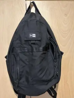 New Era ブラック スリングバッグ