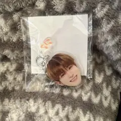 TREASURE アサヒ 楽 顔アクキー