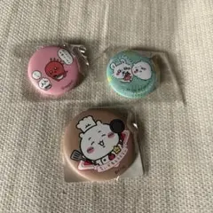 ちいかわ　缶バッジセット　レストラン　モモンガ　ナガノ