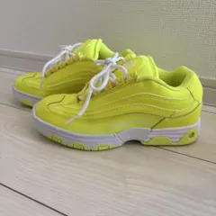 ディーシー スニーカーのサムネイル