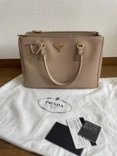期間限定値下！PRADA プラダ ガレリア サフィアーノ ハンドバッグ
