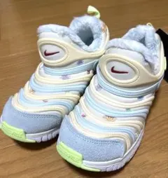 【新品】NIKE ダイナモ　フリー　SE PS キッズ　21cm