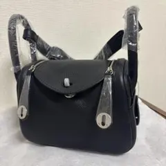 新品！リンディ ミニ型　レザーショルダーバッグのサムネイル