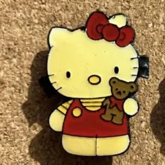 ピンバッジ ハローキティ