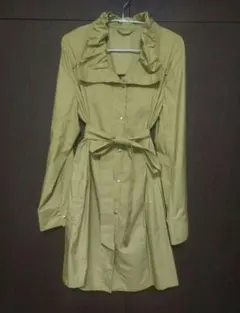 ライトグリーン フリル襟 Mサイズ トレンチコート