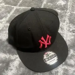 ニューエラ 黒ピンク キャップ