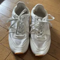 ホワイト スニーカー 合成皮革 メッシュのサムネイル