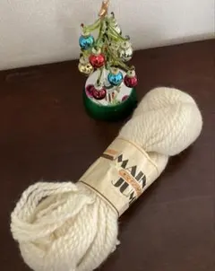 MAIN JUMBOウール100%極太 毛糸 オフホワイト色 100g