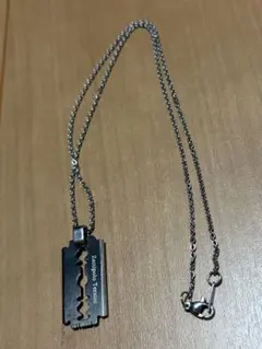 Zanipolo Terzini カミソリ ネックレスのサムネイル