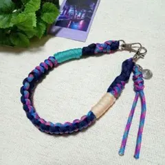 パラコード ハンドストラップ☆パープル×ネイビー マルチカラー ハンドメイド