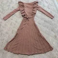 グレイル GRL ウエストリボン付きショルダーフリルニットワンピース S モカ