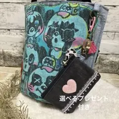 144 デニムリメイクバック　　丸底バケツ型トートバック