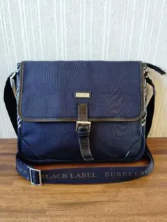 ウーロン茶様専用　BURBERRYブラックレーベルショルダーバッグ濃紺ネイビー