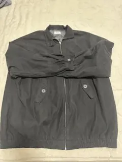 ブラック ジップアップジャケット