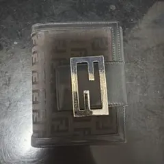 FENDI ズッカ柄 二つ折り財布 ブラック