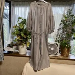 シアー素材 ロングシャツワンピース グレージュ